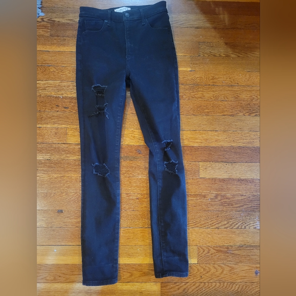 Abercrombie & Fitch High Waisted Distressed Skinny Jeans